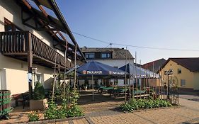 Gasthaus-Pension Ferring